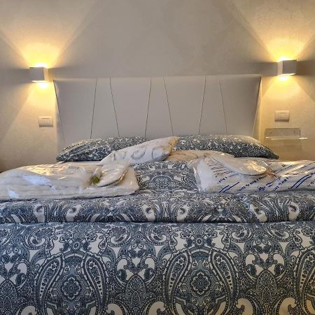 Residenza Venturini 2.0 Lejlighedshotel Piacenza Eksteriør billede