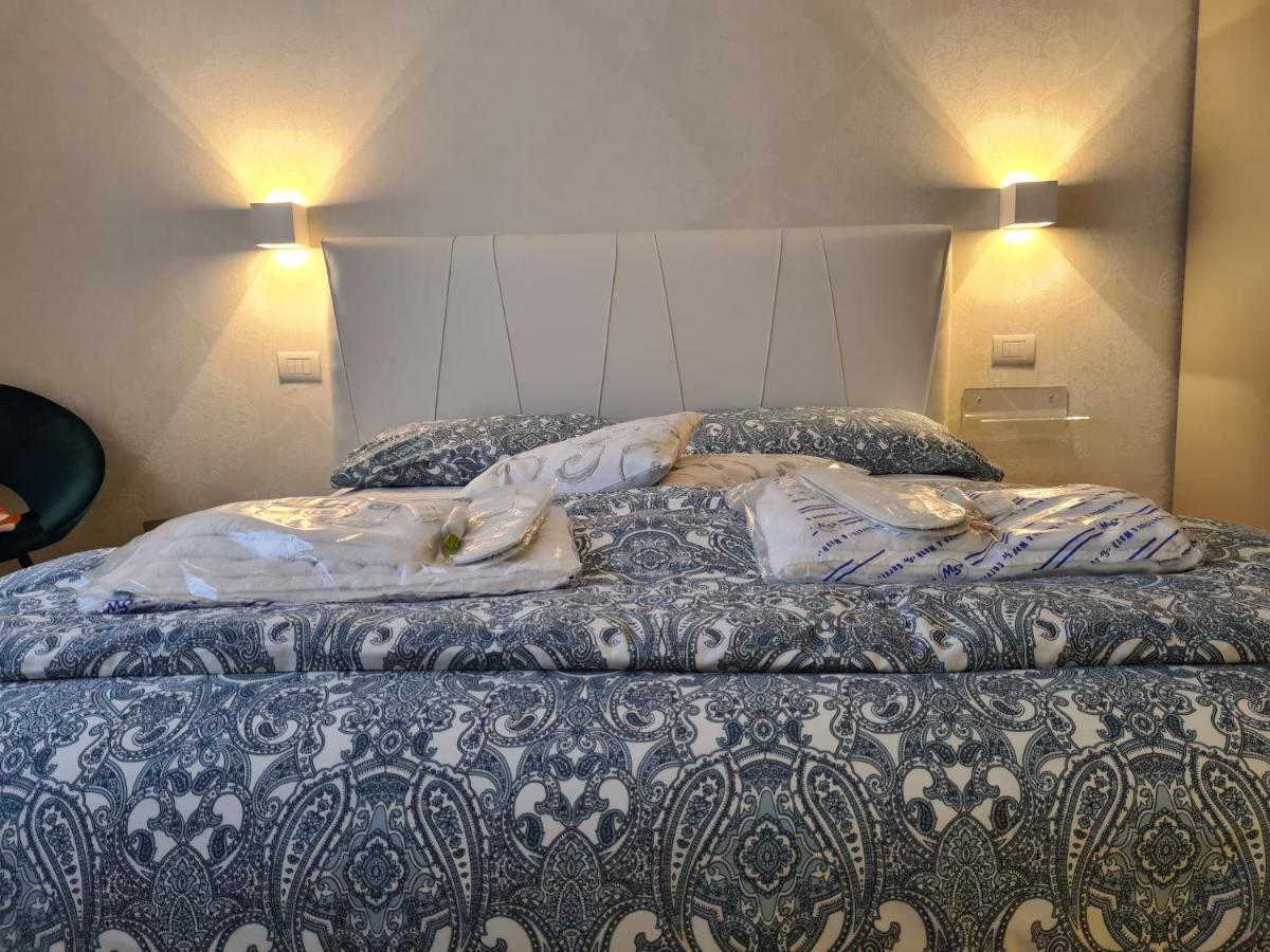Residenza Venturini 2.0 Lejlighedshotel Piacenza Eksteriør billede